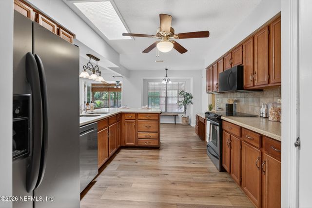 3158 OLD PORT Circle W, Jacksonville, FL 32216
