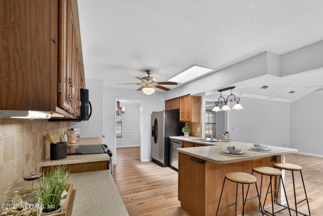 3158 OLD PORT Circle W, Jacksonville, FL 32216