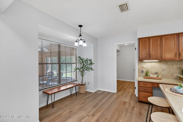 3158 OLD PORT Circle W, Jacksonville, FL 32216