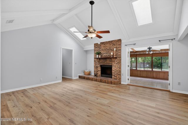 3158 OLD PORT Circle W, Jacksonville, FL 32216
