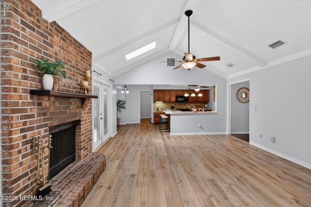 3158 OLD PORT Circle W, Jacksonville, FL 32216