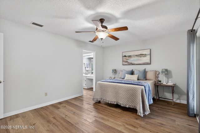 3158 OLD PORT Circle W, Jacksonville, FL 32216