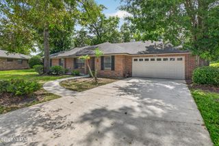 3158 OLD PORT Circle W, Jacksonville, FL 32216