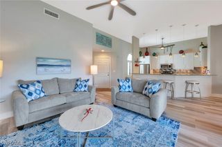 583 Beachwalk CIR Q-203, Naples, FL 34108