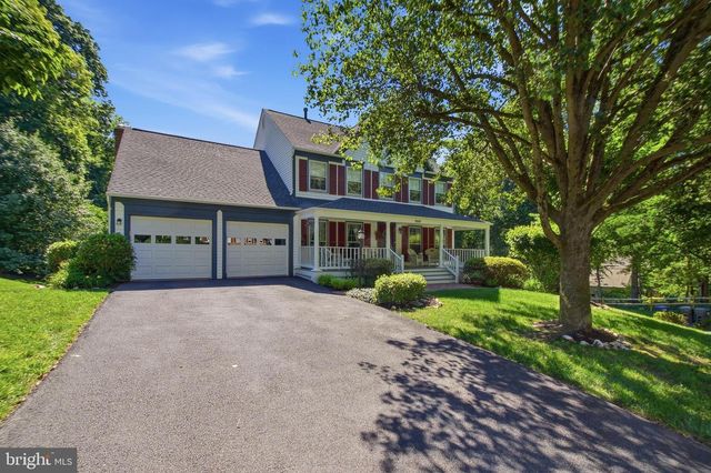 12207 KNIGHTSBRIDGE DR, Woodbridge, VA 22192
