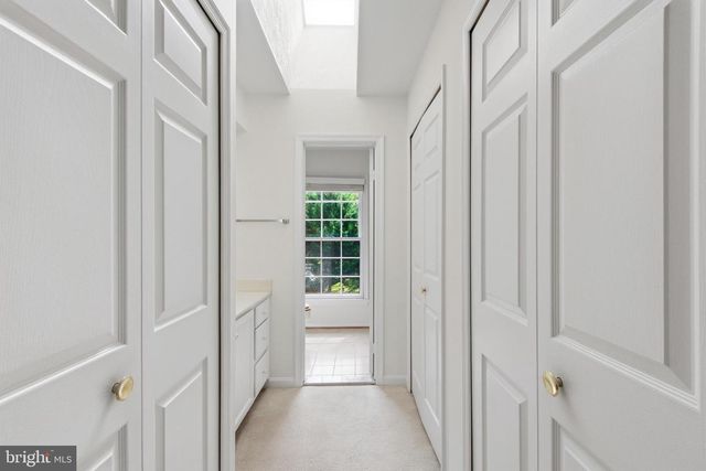 12207 KNIGHTSBRIDGE DR, Woodbridge, VA 22192