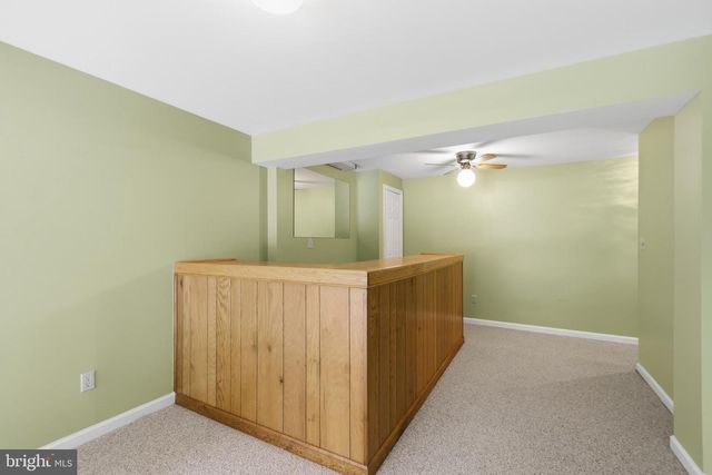 12207 KNIGHTSBRIDGE DR, Woodbridge, VA 22192