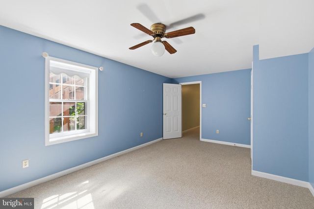 12207 KNIGHTSBRIDGE DR, Woodbridge, VA 22192