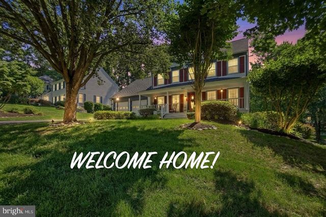 12207 KNIGHTSBRIDGE DR, Woodbridge, VA 22192