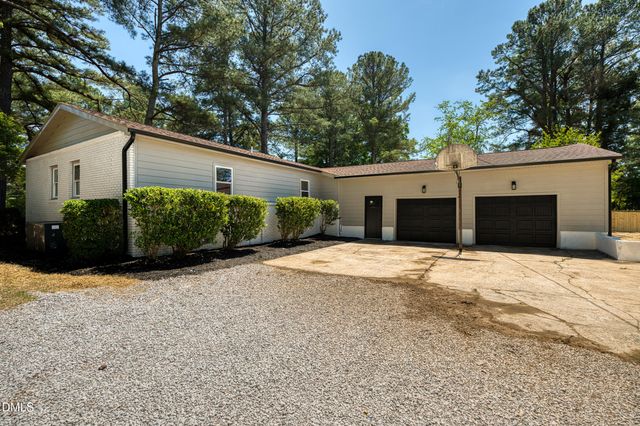 617 Richardson Road, Zebulon, NC 27597