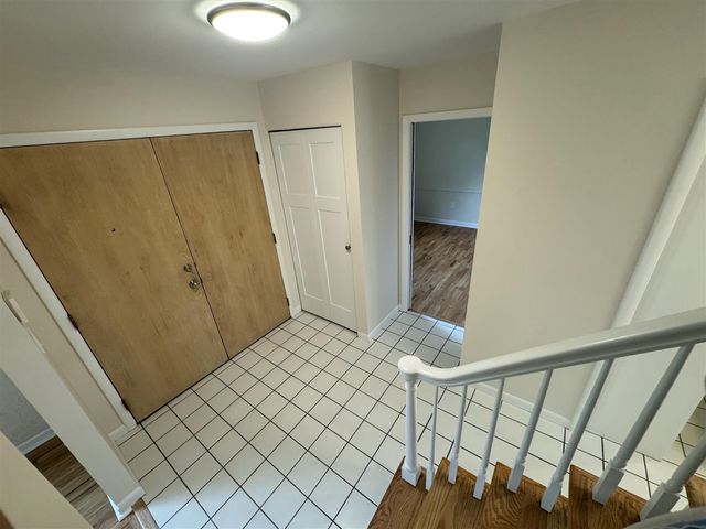 18175 Rainbow Drive, Lathrup Village, MI 48076