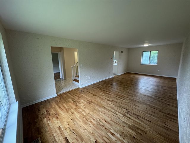 18175 Rainbow Drive, Lathrup Village, MI 48076