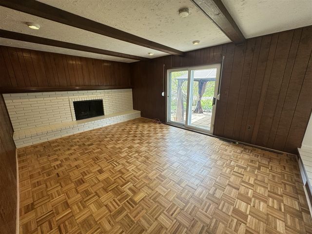18175 Rainbow Drive, Lathrup Village, MI 48076