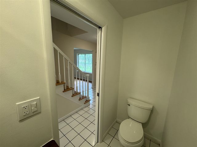 18175 Rainbow Drive, Lathrup Village, MI 48076