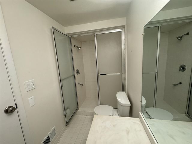 18175 Rainbow Drive, Lathrup Village, MI 48076