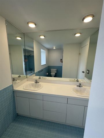 18175 Rainbow Drive, Lathrup Village, MI 48076