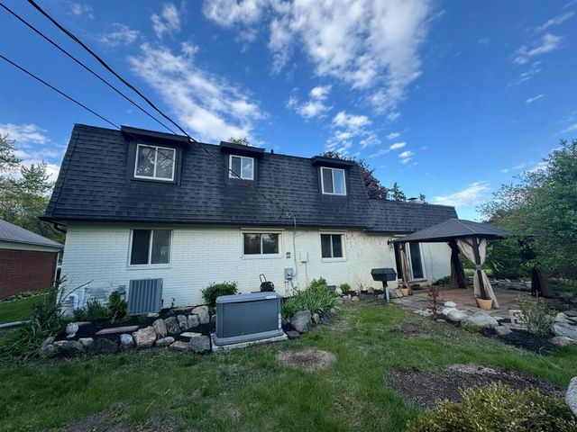 18175 Rainbow Drive, Lathrup Village, MI 48076