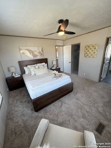 15966 Flores Curve, San Antonio, TX 78221