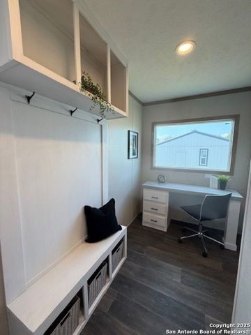 15966 Flores Curve, San Antonio, TX 78221