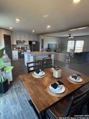 15966 Flores Curve, San Antonio, TX 78221