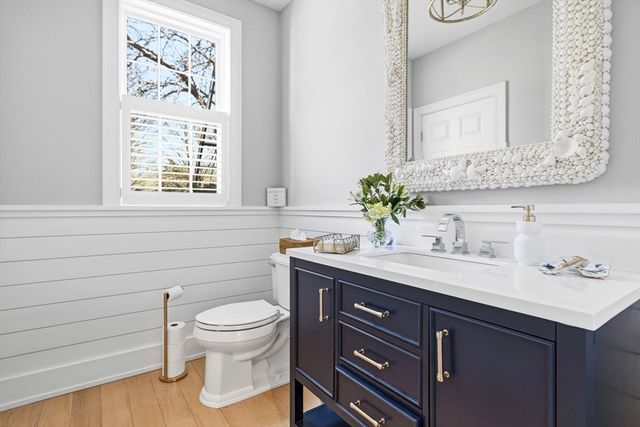 34 Farm Valley Road, Barnstable, MA 02655