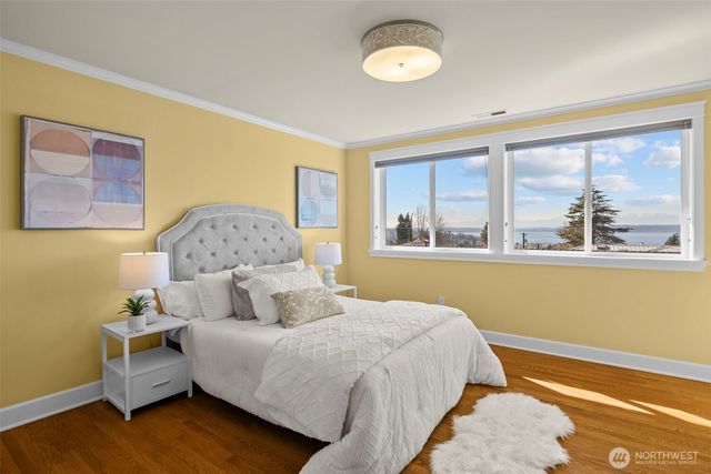 926 Dayton Street, Edmonds, WA 98020