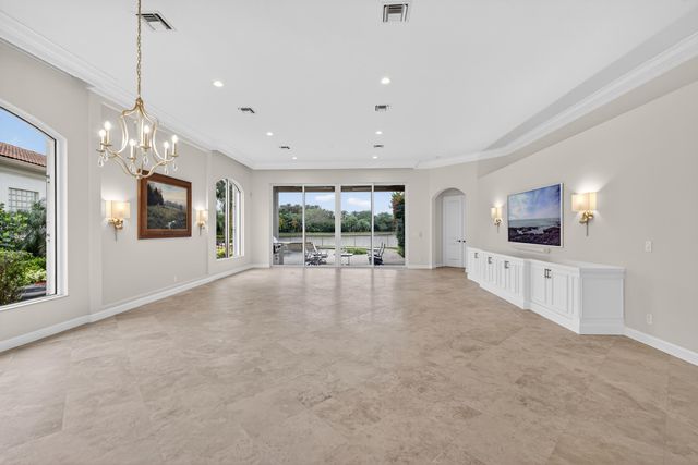 248 Porto Vecchio Way, Palm Beach Gardens, FL 33418