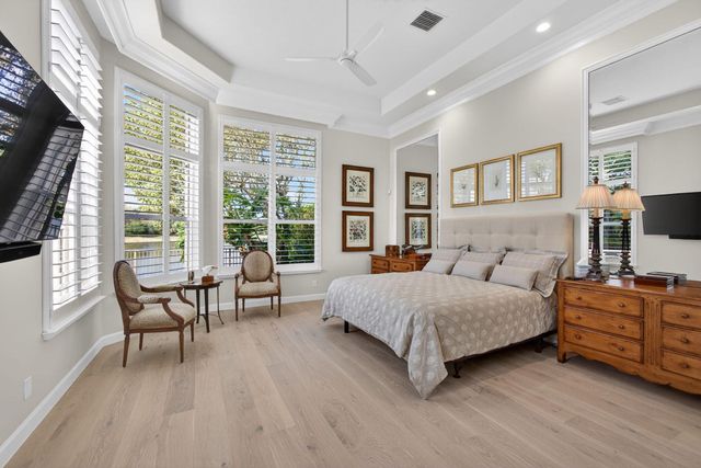 248 Porto Vecchio Way, Palm Beach Gardens, FL 33418