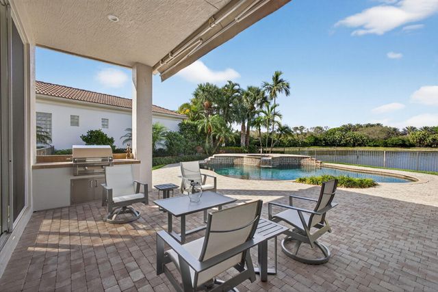 248 Porto Vecchio Way, Palm Beach Gardens, FL 33418