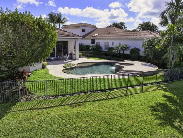 248 Porto Vecchio Way, Palm Beach Gardens, FL 33418