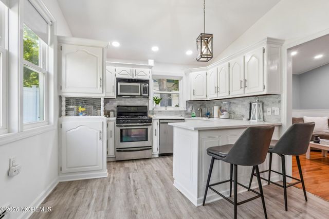 803 Trenton Avenue, Point Pleasant Beach, NJ 08742