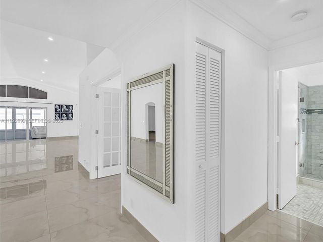 4966 SW 33rd Ter, Hollywood, FL 33312