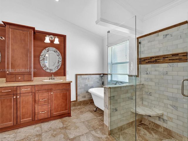 4966 SW 33rd Ter, Hollywood, FL 33312