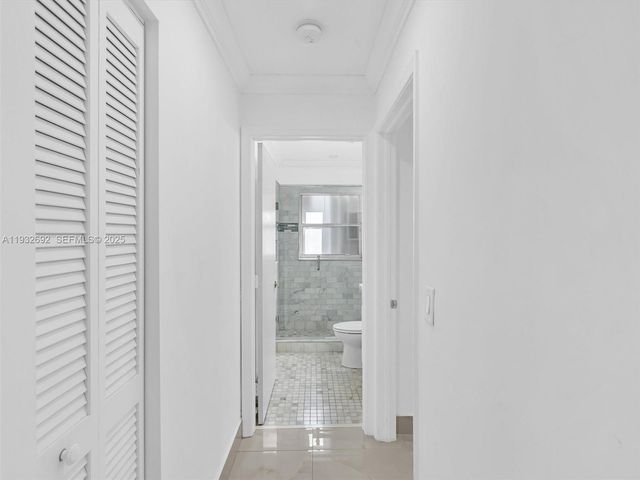 4966 SW 33rd Ter, Hollywood, FL 33312