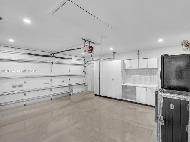 4966 SW 33rd Ter, Hollywood, FL 33312