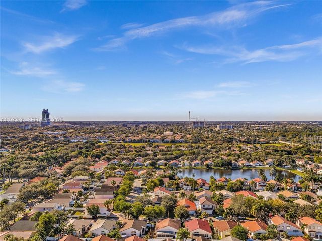 4966 SW 33rd Ter, Hollywood, FL 33312