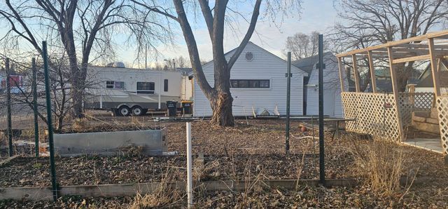 906 1st Avenue E, Shakopee, MN 55379