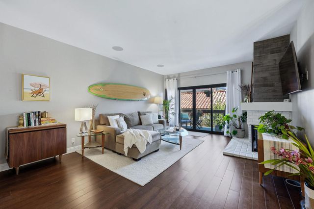 8180 Manitoba Street 255, Playa Del Rey, CA 90293