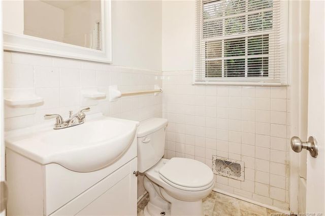 816 Pilot Avenue Avenue, Fayetteville, NC 28303