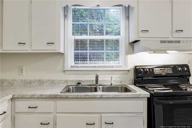 816 Pilot Avenue Avenue, Fayetteville, NC 28303