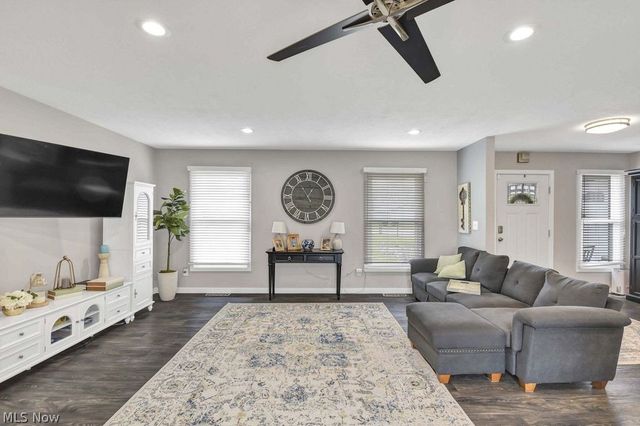 5047 Shady Moss Lane, North Ridgeville, OH 44039