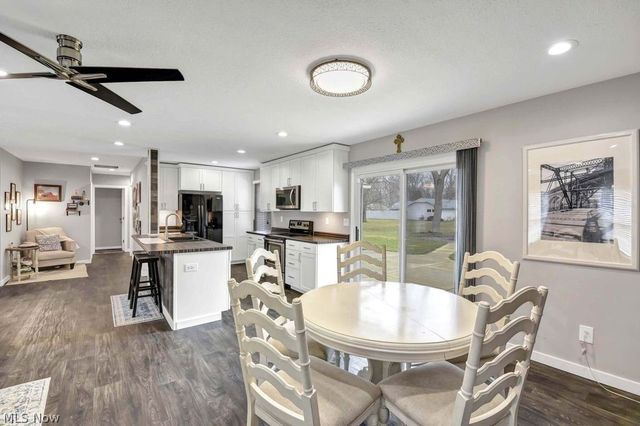 5047 Shady Moss Lane, North Ridgeville, OH 44039