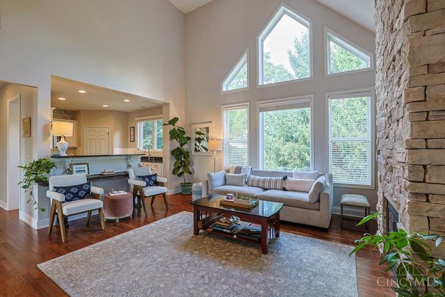 6809 Stewart Road, Columbia Twp, OH 45236