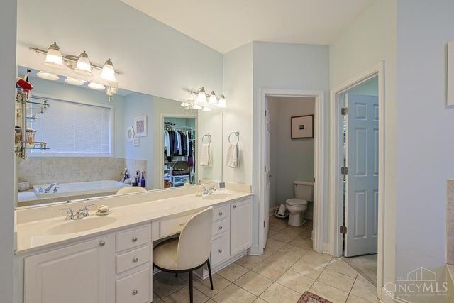 6809 Stewart Road, Columbia Twp, OH 45236