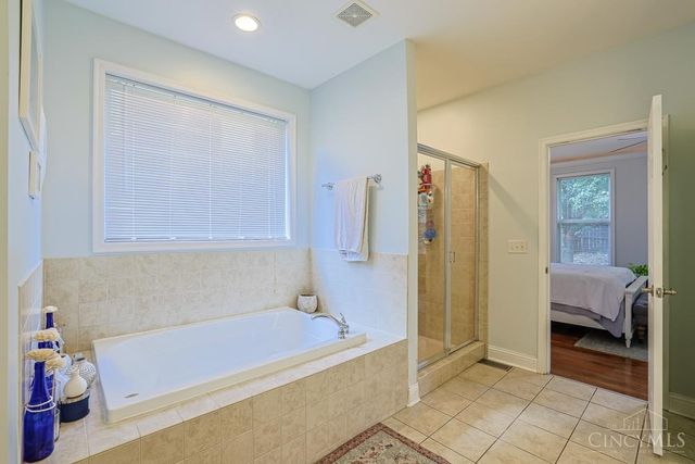 6809 Stewart Road, Columbia Twp, OH 45236