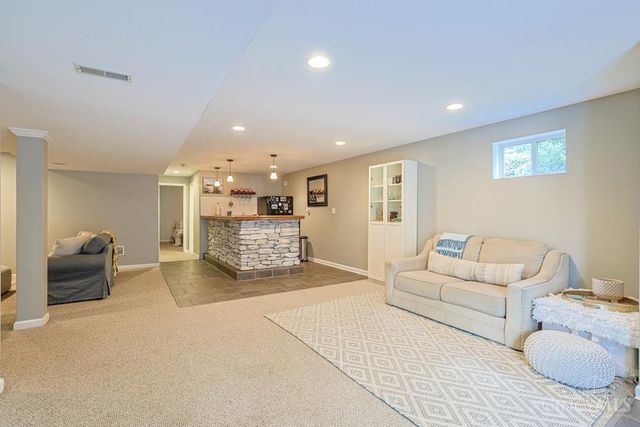 6809 Stewart Road, Columbia Twp, OH 45236
