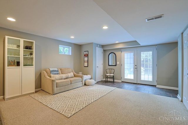 6809 Stewart Road, Columbia Twp, OH 45236