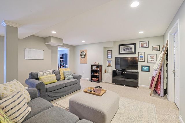 6809 Stewart Road, Columbia Twp, OH 45236