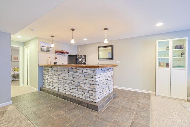 6809 Stewart Road, Columbia Twp, OH 45236