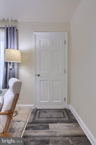 2263 MANOR RD, York, PA 17408